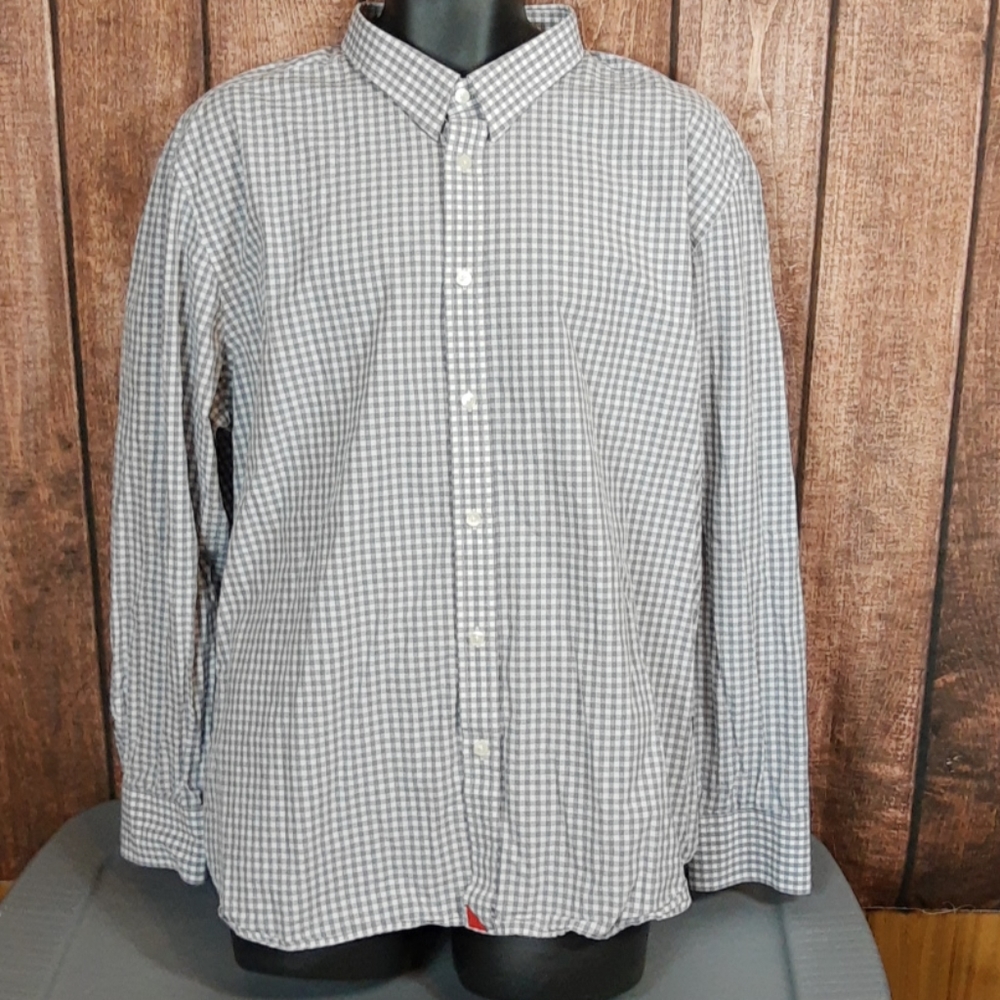 UNTUCKit Button Down Shirt